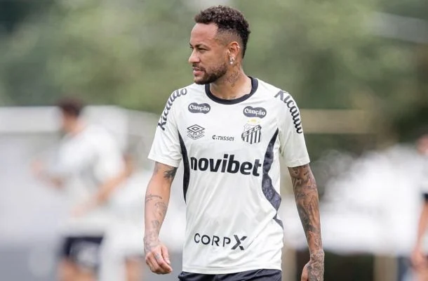 Com Neymar, Santos divulga relacionados para enfrentar o Remo