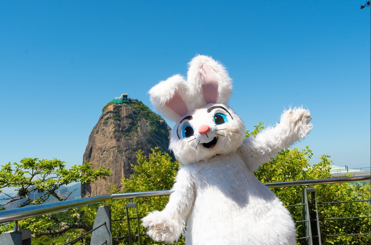 Por que celebramos a Páscoa com coelhos e ovos?