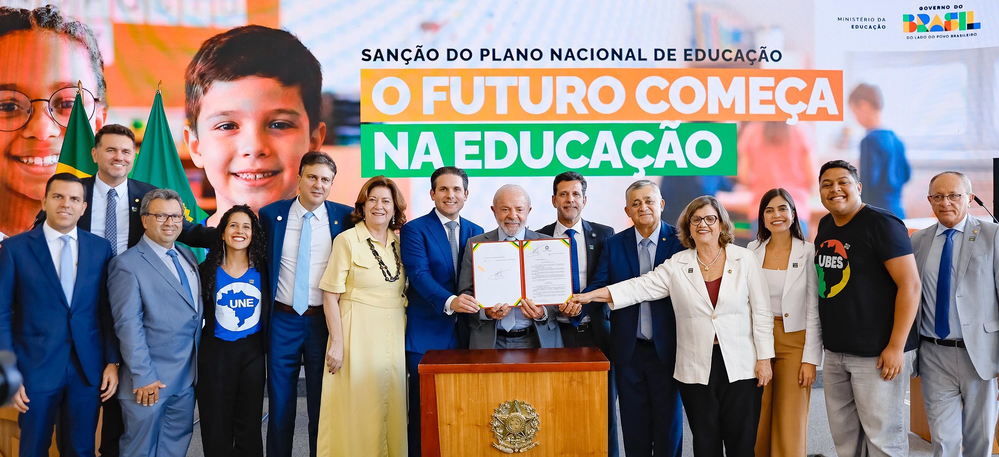 Lula sanciona novo Plano Nacional de Educação; proposta define metas para os próximos 10 anos