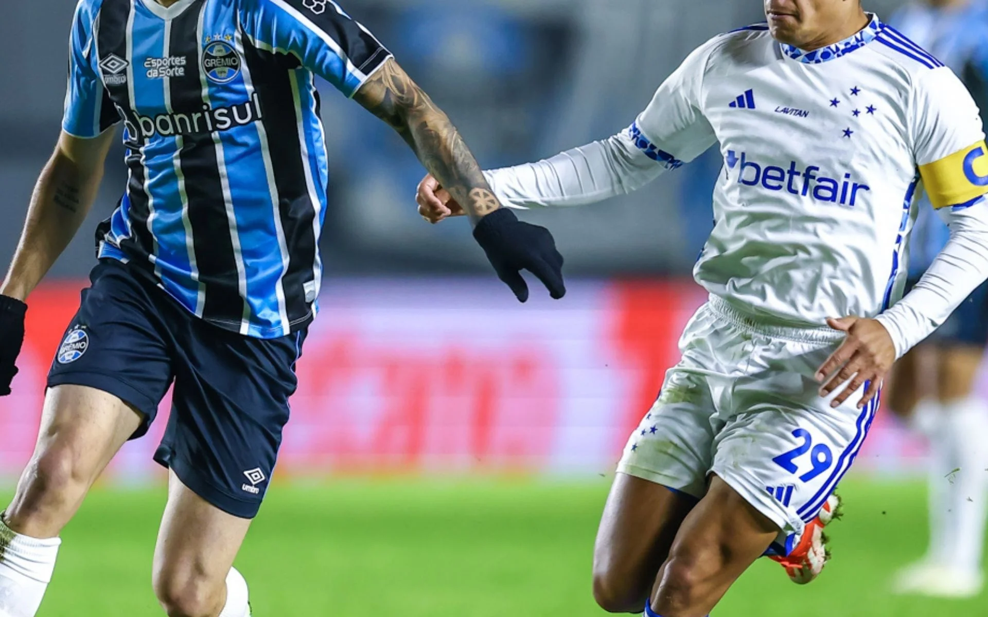 Cruzeiro x Grêmio: Onde assistir ao jogo pelo Brasileirão neste sábado (18)
