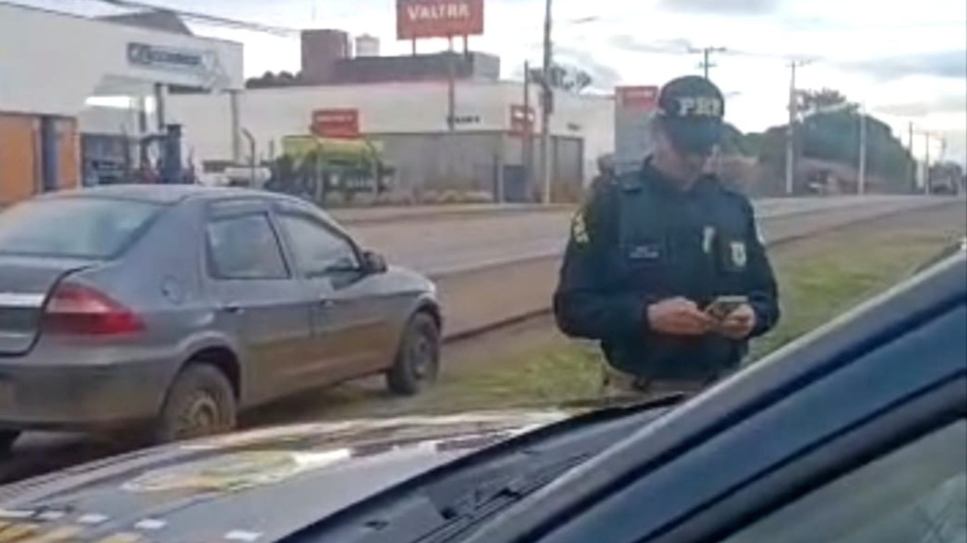 R$ 500 mil em débitos: carro com mais de 600 multas vencidas é apreendido no RS