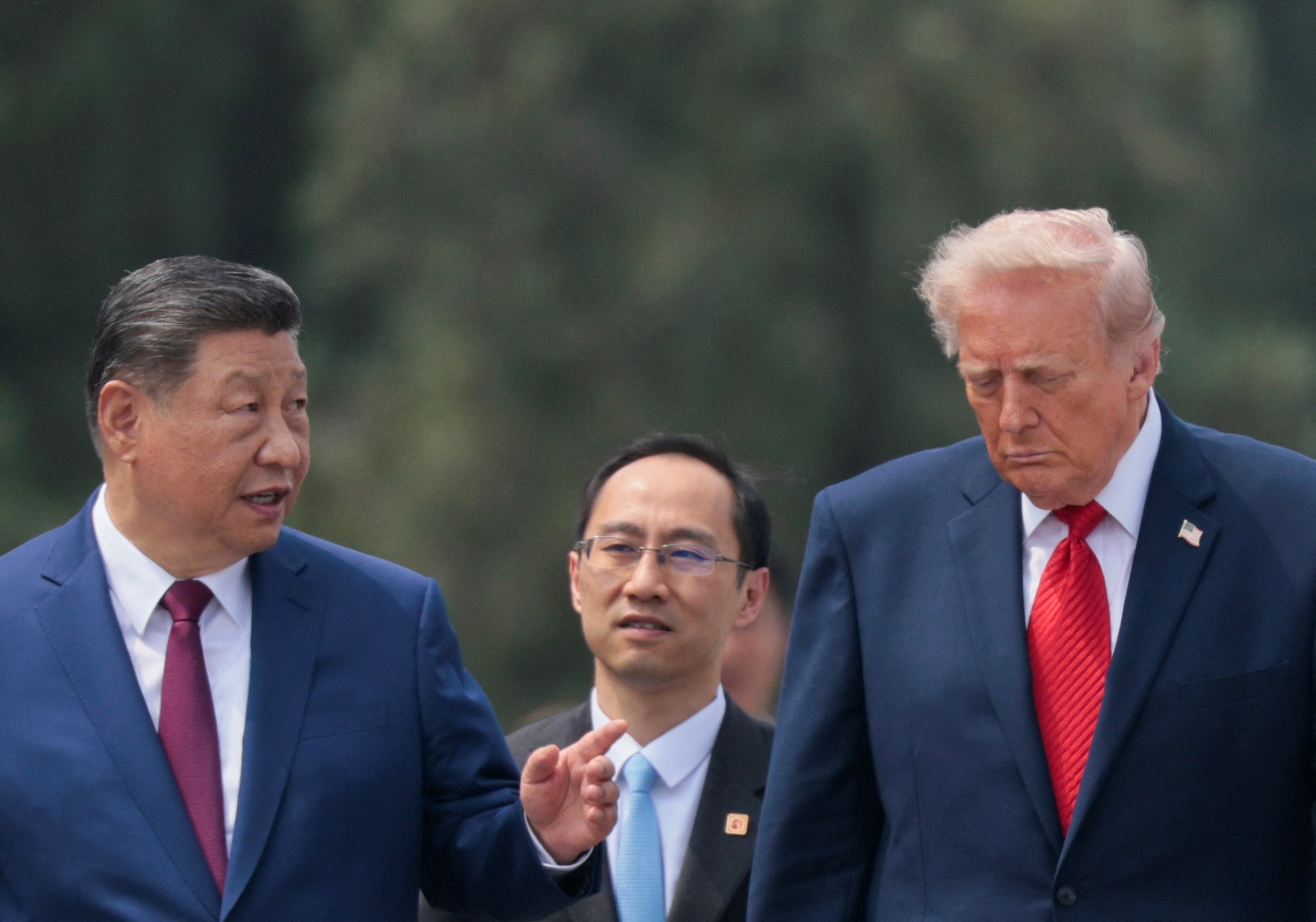 Mesmo com banquete e troca de elogios, visita de Trump à China termina com impasses em temas sensíveis