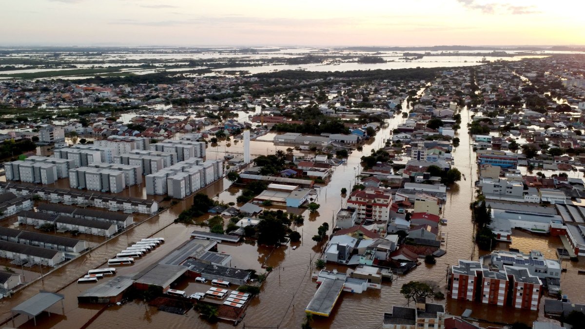 Prefeitura anuncia mais 49 casas para vítimas da enchente em Canoas