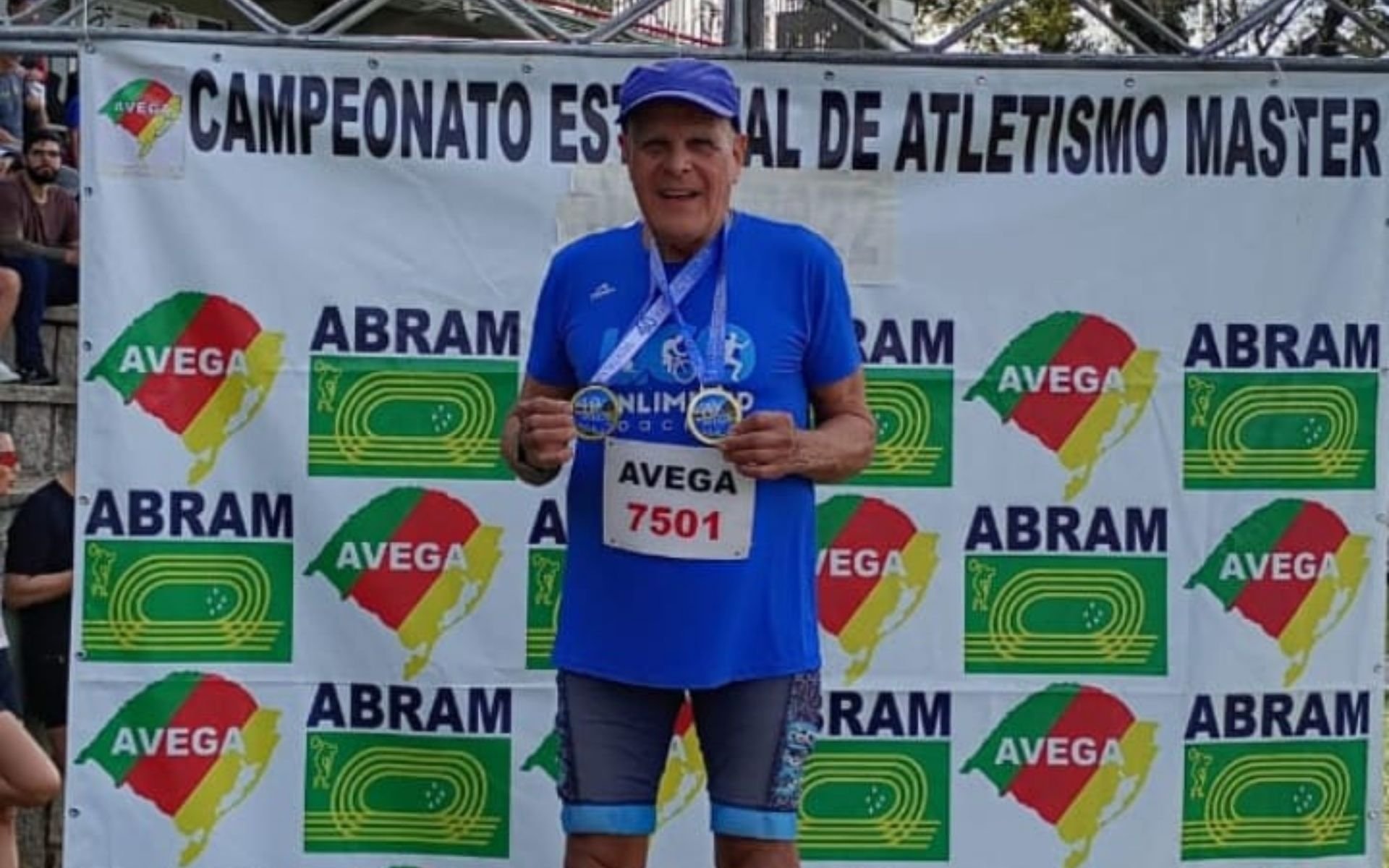 Aos 75 anos, atleta máster de Novo Hamburgo conquista ouro e quebra recorde gaúcho