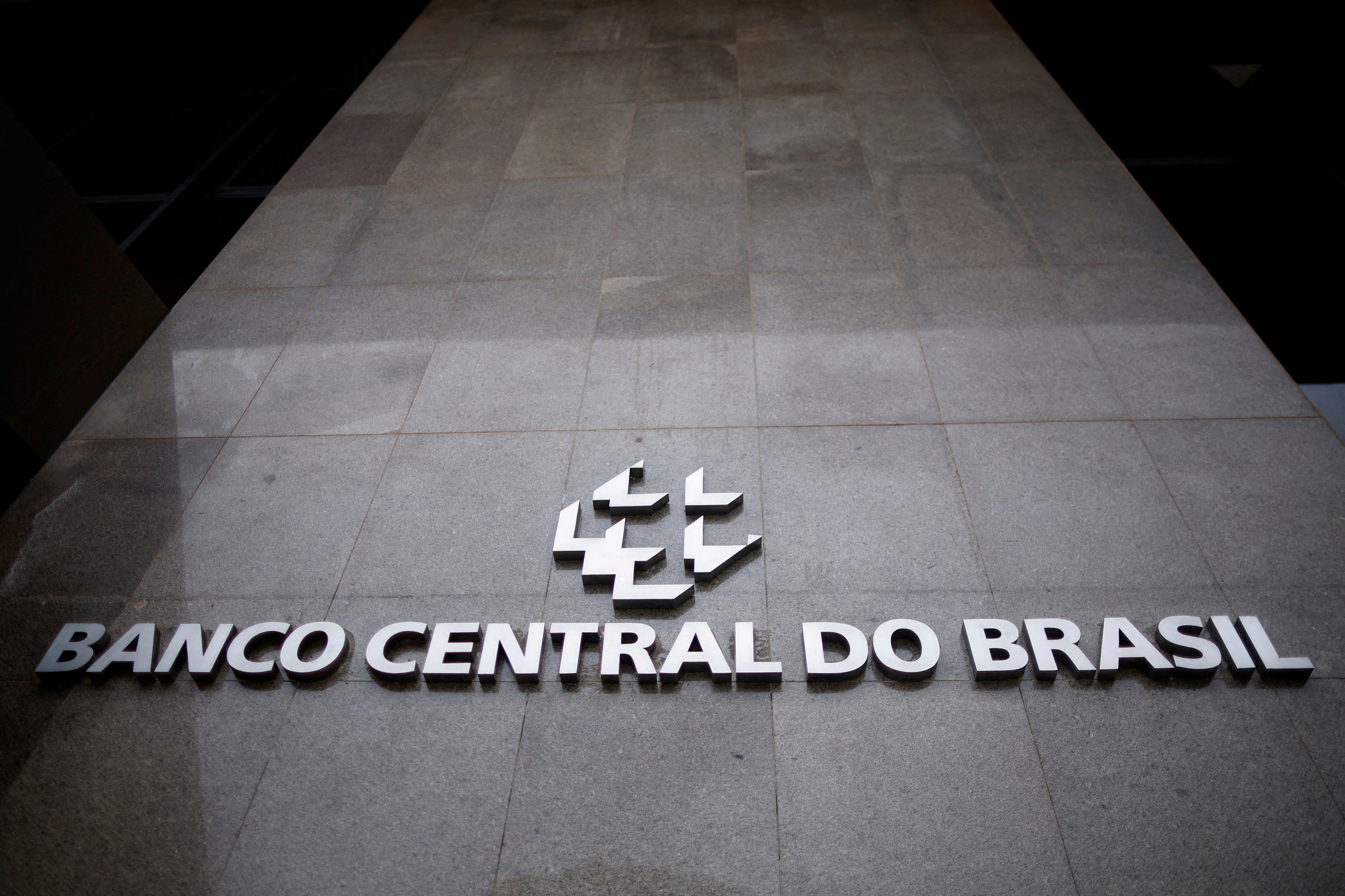 PEC que prevê autonomia financeira do BC pode ser votada na CCJ do Senado nesta quarta; entenda o que pode mudar