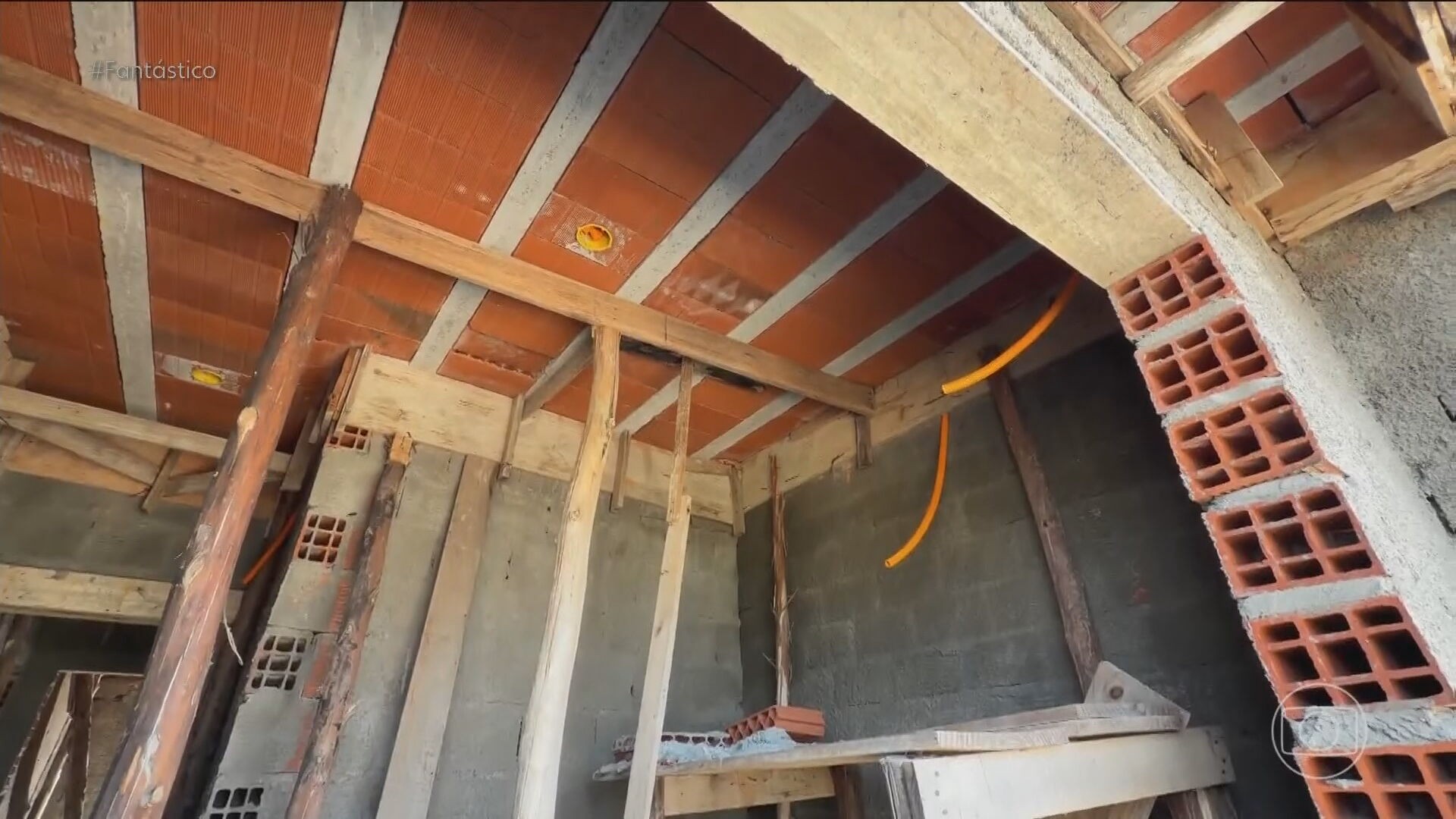 Após golpe de construtoras, vítimas ficam com obras inacabadas e em dívidas com financiamentos: 'o sonho virou pesadelo'