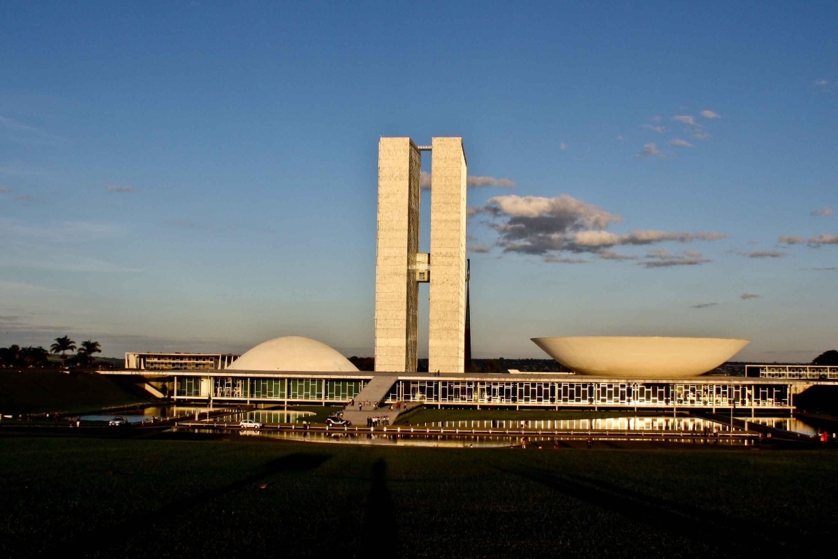 Lula prepara novo auxílio que pode alcançar milhões de brasileiros antes das eleições de 2026