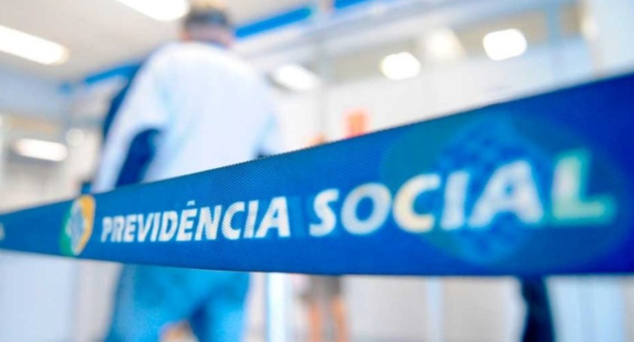 INSS faz alerta para 15 milhões de beneficiários e bloqueio pode acontecer em 2026