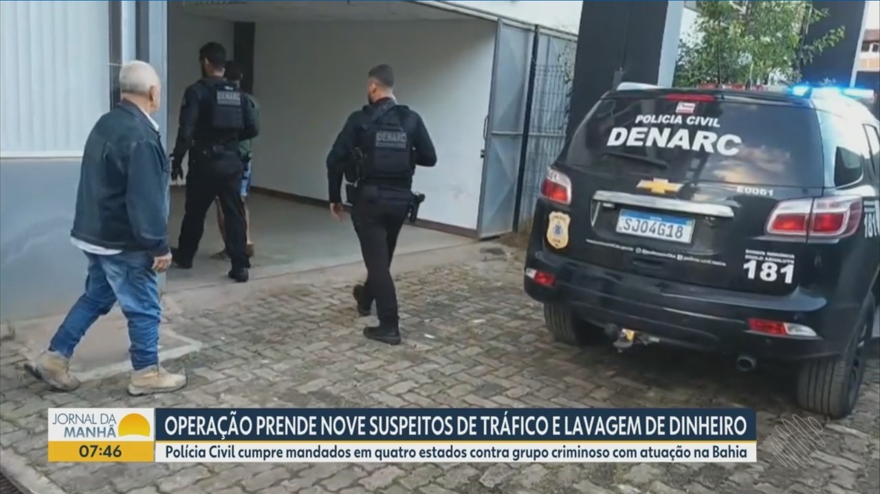 Treze pessoas são presas durante operação contra suspeitos de tráfico de drogas, venda de armas e lavagem de dinheiro na Bahia