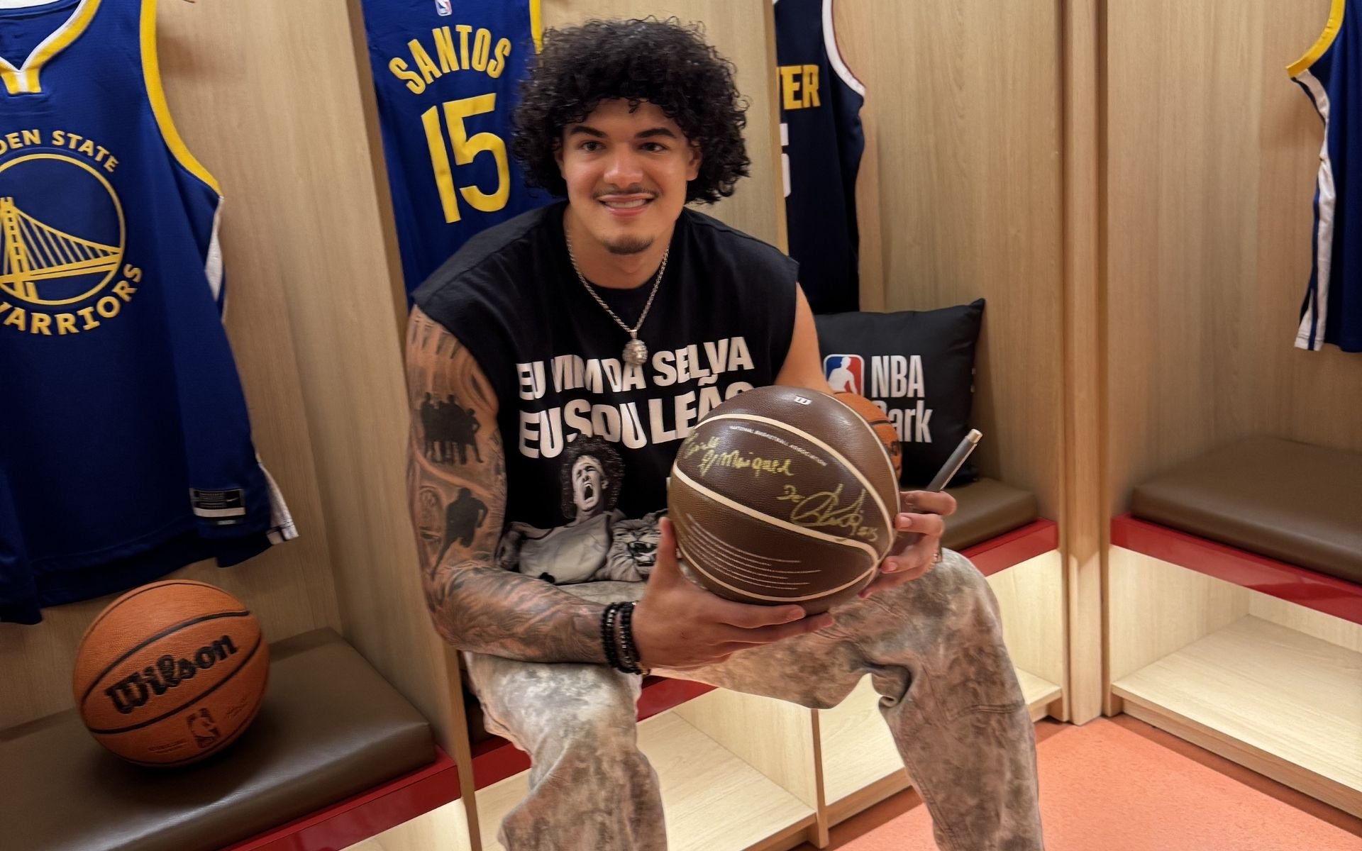 Gui Santos participa de evento especial com fãs no NBA Park Gramado