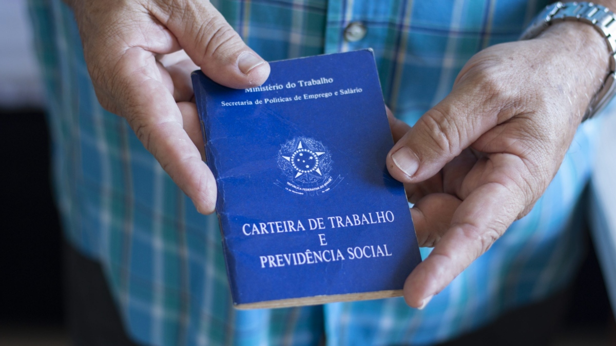 Nova regra do trabalho em feriados já está valendo e muda funcionamento do comércio