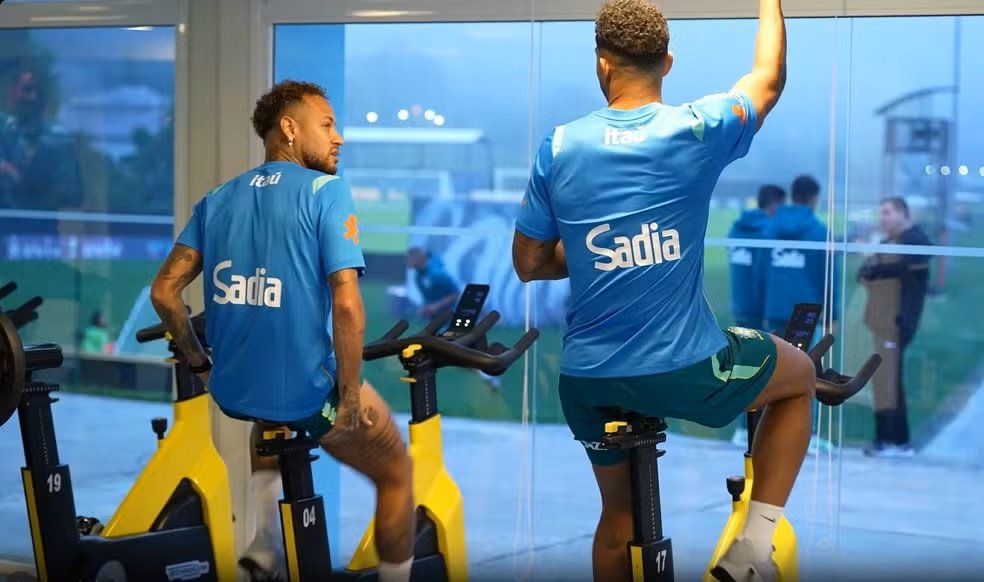 Neymar não viaja com a seleção para amistoso, mas tem previsão de volta a campo; saiba detalhes