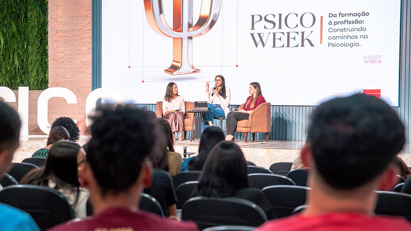 FAAMA realiza Psico Week 2026 e inspira futuros psicólogos com trajetórias profissionais