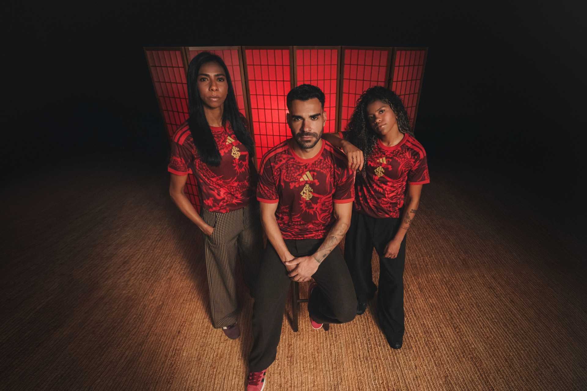 Inter lança terceira camisa com homenagem ao Mundial de 2006