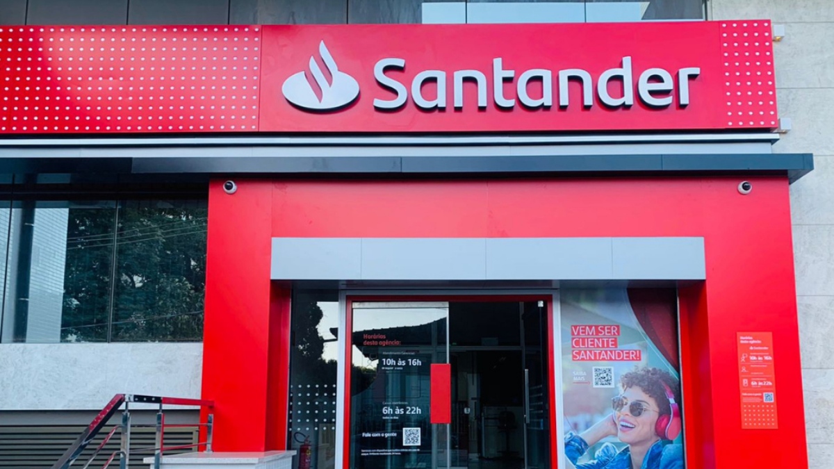 Santander coloca casa à venda por R$ 10,2 mil em leilão com mais de 200 imóveis; veja como comprar