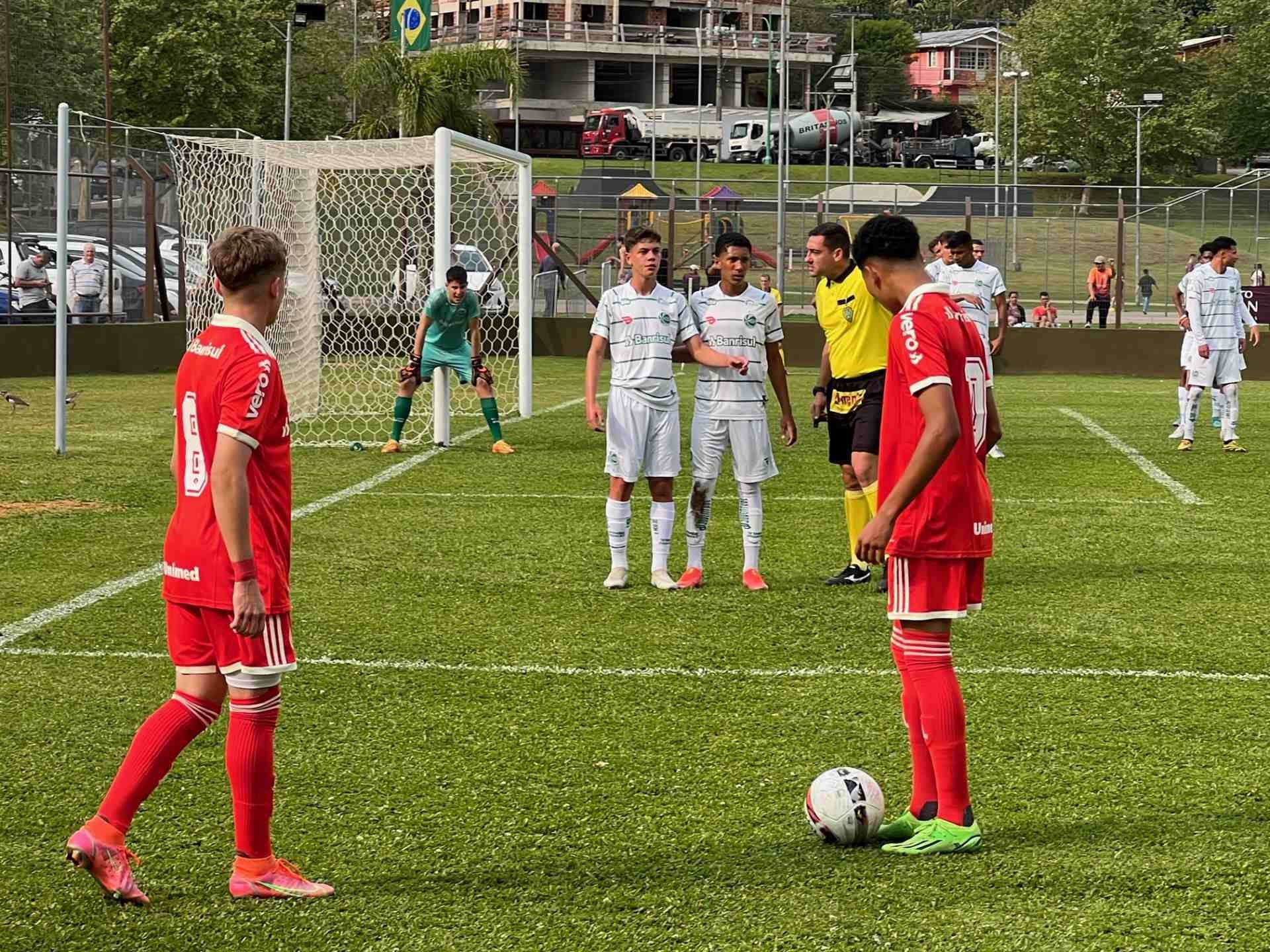 Dez times disputarão sexta edição da Copa Gramado Laghetto de Futebol; confira jogos da primeira rodada
