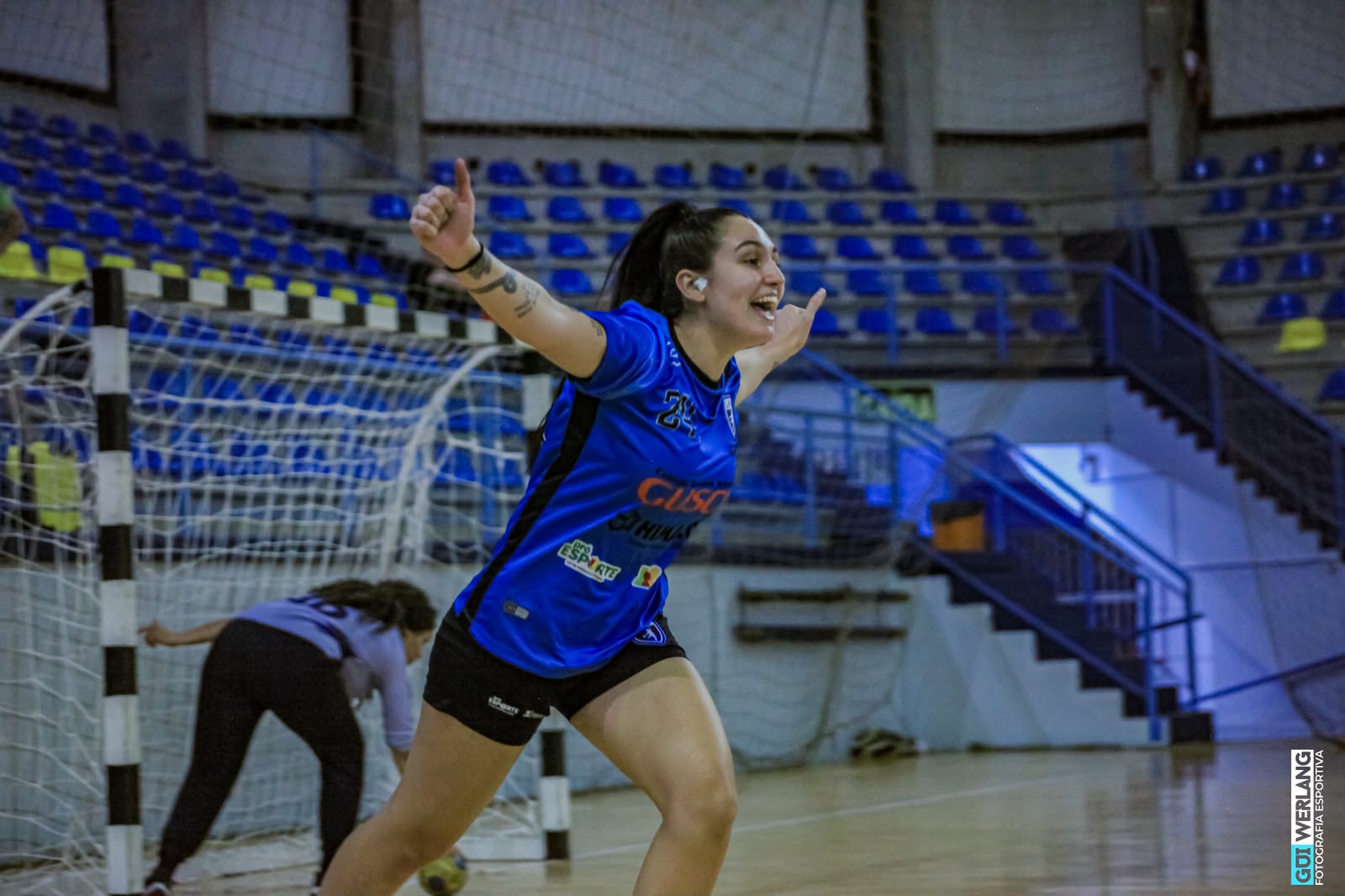 Isadora Arce deixa o handebol de Novo Hamburgo para jogar na Grécia