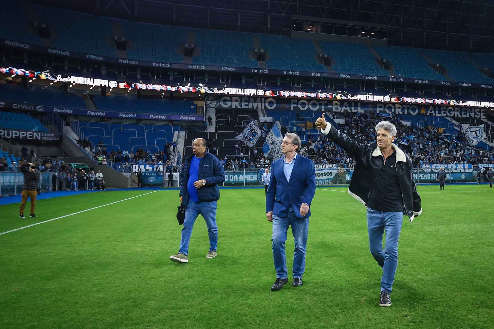 Renato Portaluppi pede apoio da torcida em retorno ao Grêmio