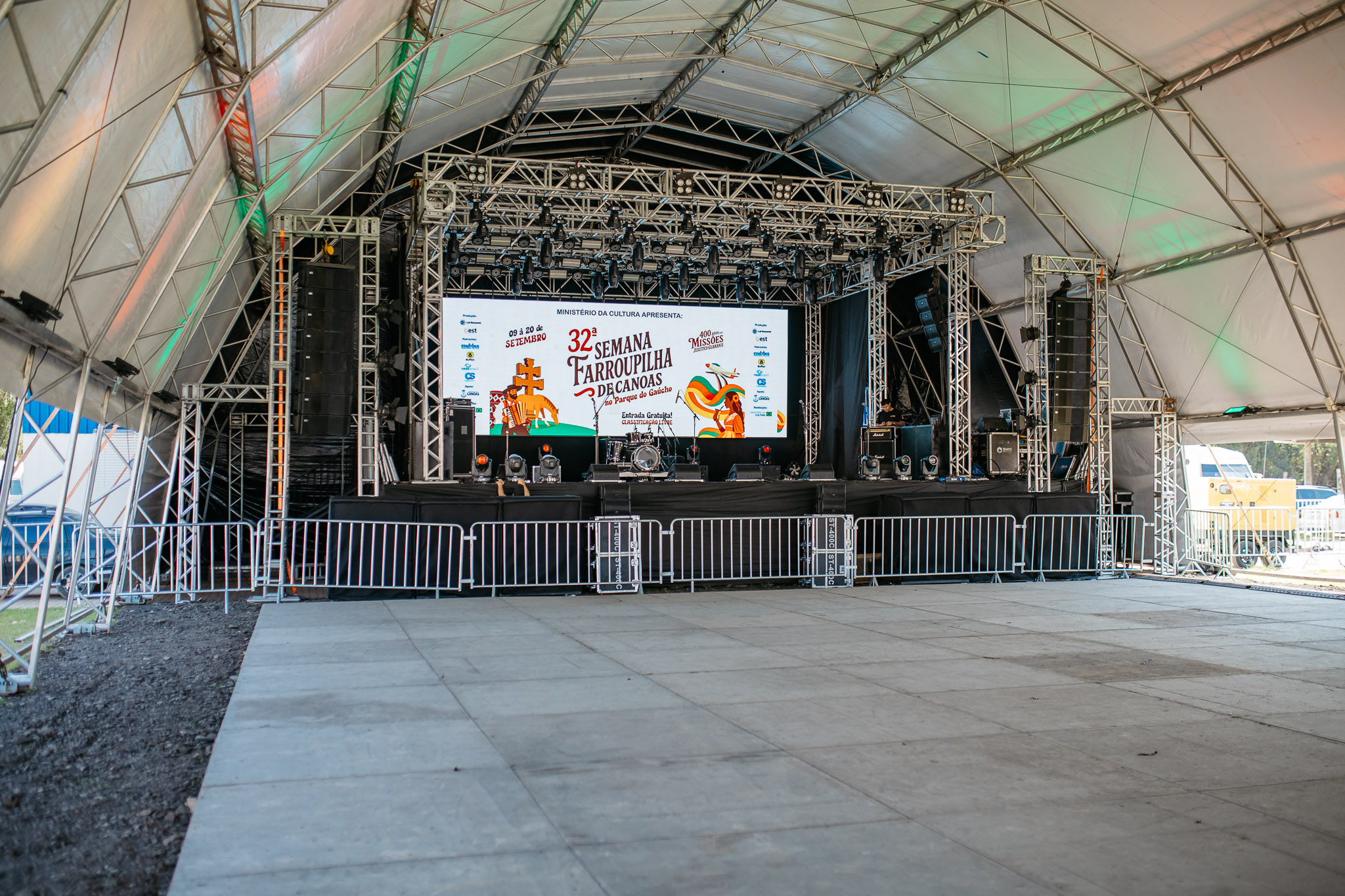 Semana Farroupilha de Canoas terá baile especial para a terceira idade