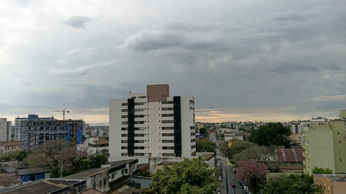 Tempo em Canoas: calor despenca nesta sexta e frio volta com chuva no radar; veja a previsão