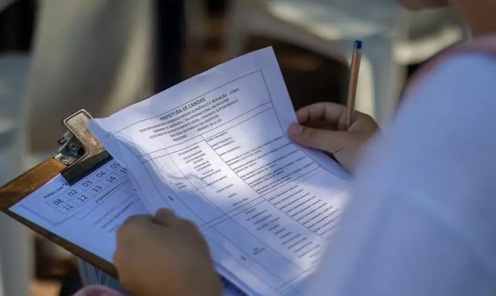 Caravana de Empregos leva oportunidades de trabalho ao bairro Guajuviras