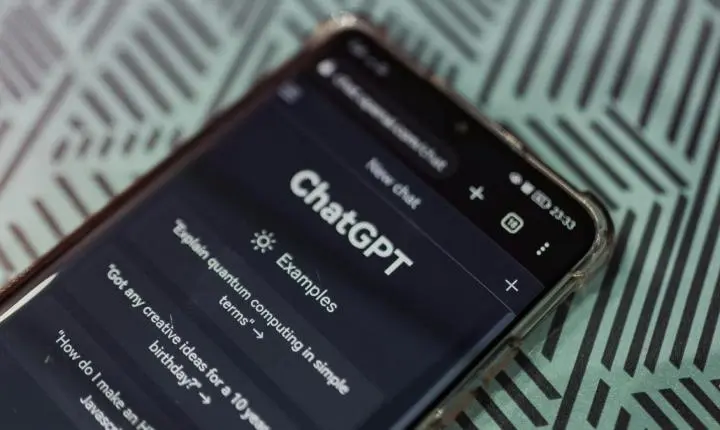 Chefe da ONU faz alerta sobre inteligência artificial e diz que tecnologia pode ameaçar a humanidade