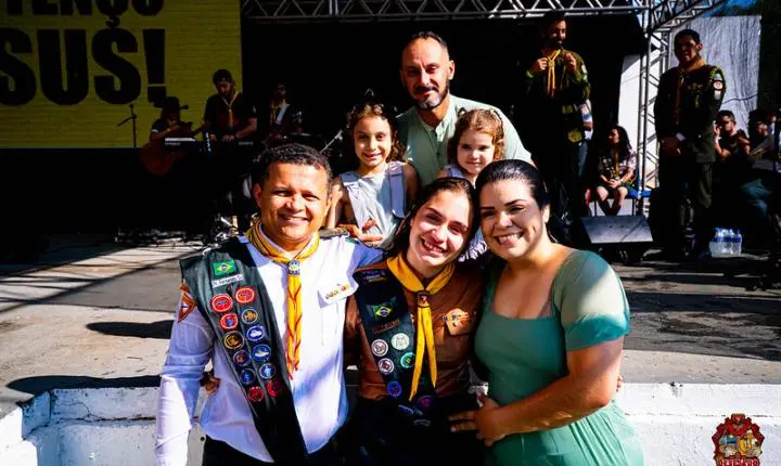 “Faltava meu pai”: sonho de desbravadora termina em batismo em família