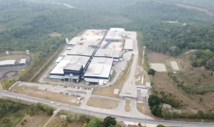 Famosa fábrica de pneus fecha as portas no Brasil após mais de 70 anos, demite cerca de 350 funcionários e encerra produção