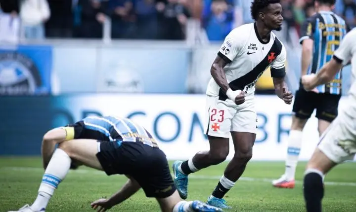 Grêmio sofre virada do Vasco na Arena e se complica no Brasileirão