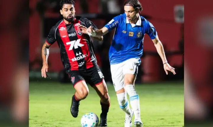 Grêmio volta a perder fora de casa e segue perto do Z4