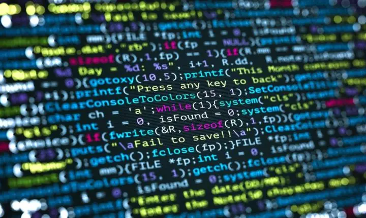Pesquisador deixa gigante da IA e faz alerta sobre tecnologia que pode ameaçar a humanidade