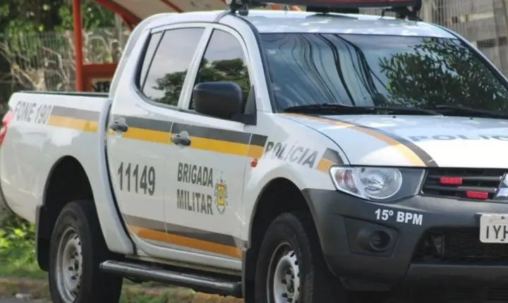 Quatro jovens são baleados na frente de residência em Canoas