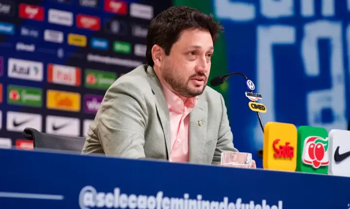 Arthur Elias convoca seleção feminina para amistosos contra Argentina
