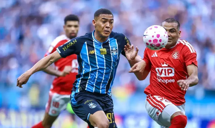  Gre-Nal termina em 1 a 1 e mantém a dupla gaúcha na zona de rebaixamento