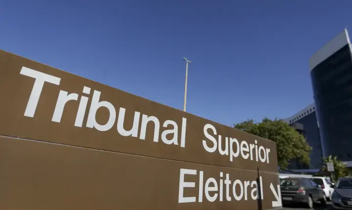 TSE cria ferramenta de IA para acesso a informações sobre eleições